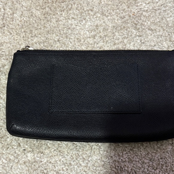 Nwot Coach Black pebbled leather  Textured Wristlet - Picture 4 of 14